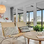 3 Bedroom Gorgeous In 別荘