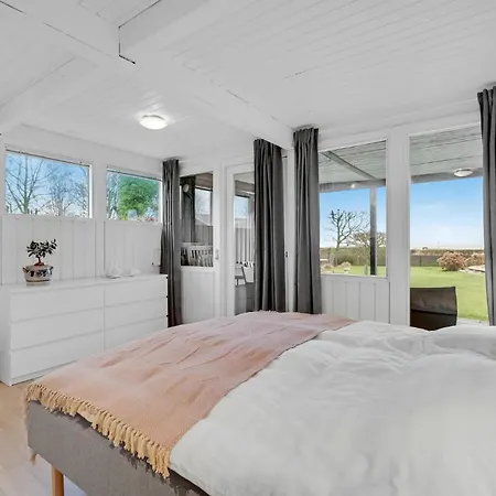 펜션 3 Bedroom Gorgeous In 오더