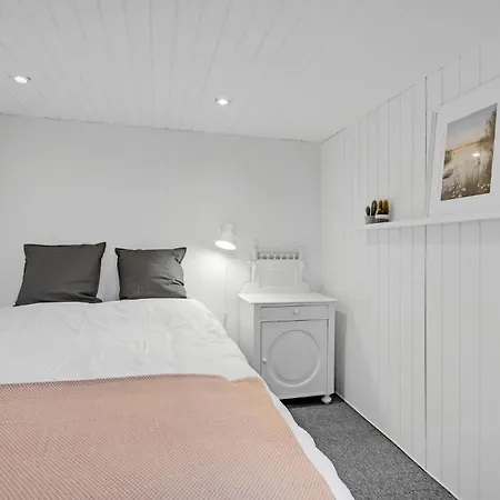 펜션 3 Bedroom Gorgeous In 오더