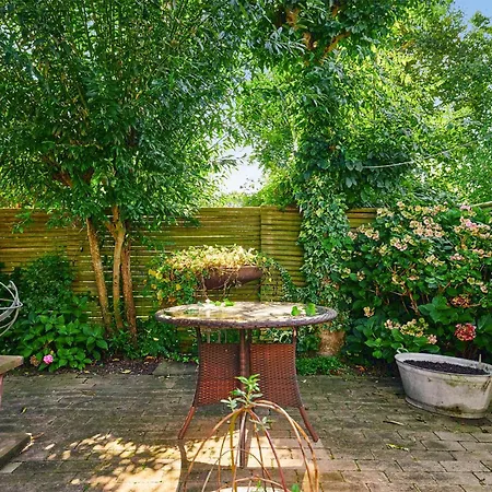 3 Bedroom Gorgeous In *