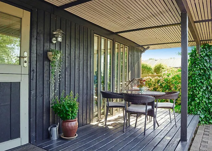 3 Bedroom Gorgeous In * Odder